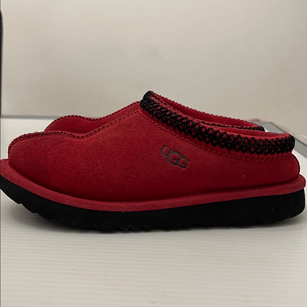 UGG TASMAN II SLIPPERS IN SAMBA RED KIDS  GIRLS SIZE 1 (5-8 Yrs)